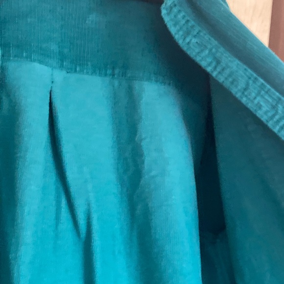 Green corduroy shirt - Picture 7 of 9